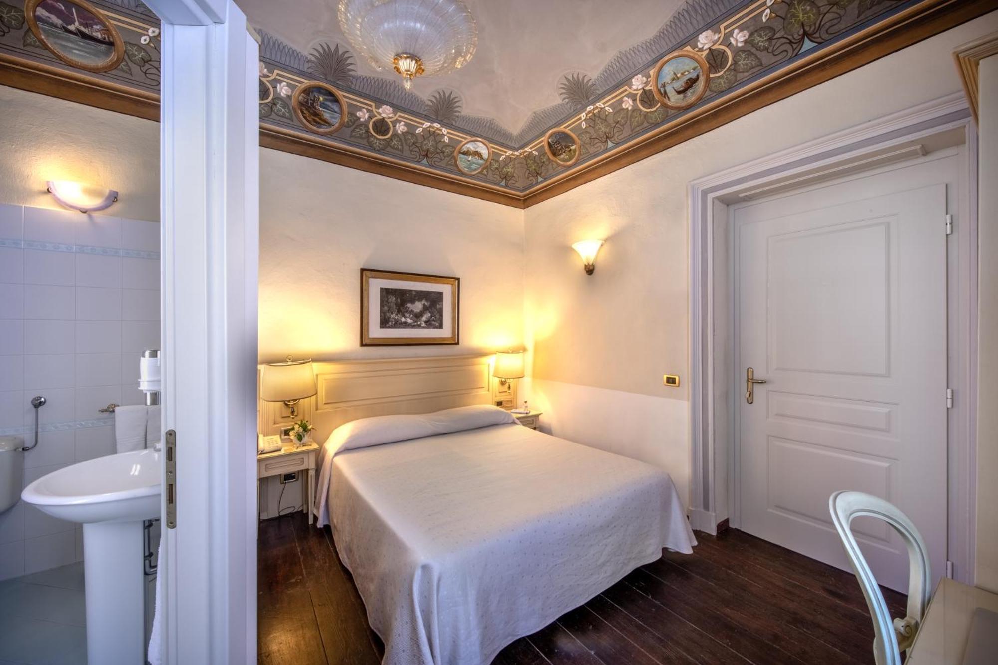 Hotel Villa Liberty Pontecurone ภายนอก รูปภาพ