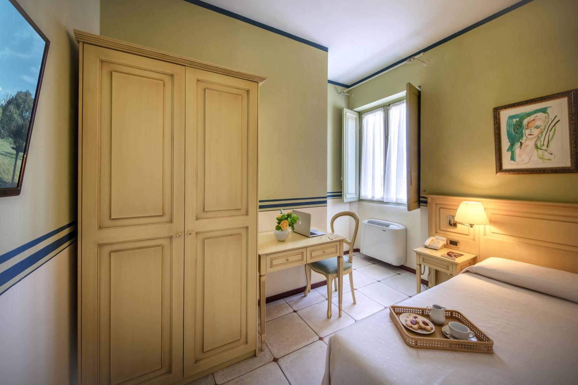 Hotel Villa Liberty Pontecurone ภายนอก รูปภาพ